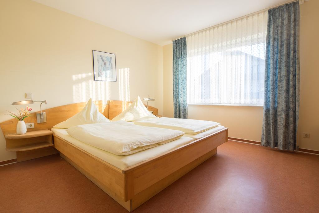 Parkhotel Emstaler Hoehe Bad Emstal Dış mekan fotoğraf